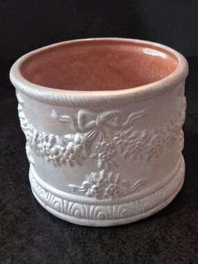 vintage collectible pottery Planter Home Decor Accents Decoration